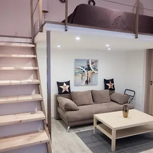 Appartamento Goldcentral Gozsdu Apartment-downtown Prime Location, Budapest